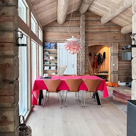 Spectacular With View In Jotunheimen Ferienhaus *